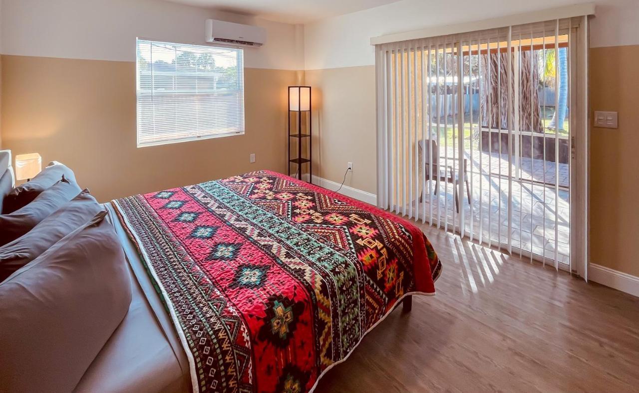 White Orchid Apartments Fort Myers Exterior photo